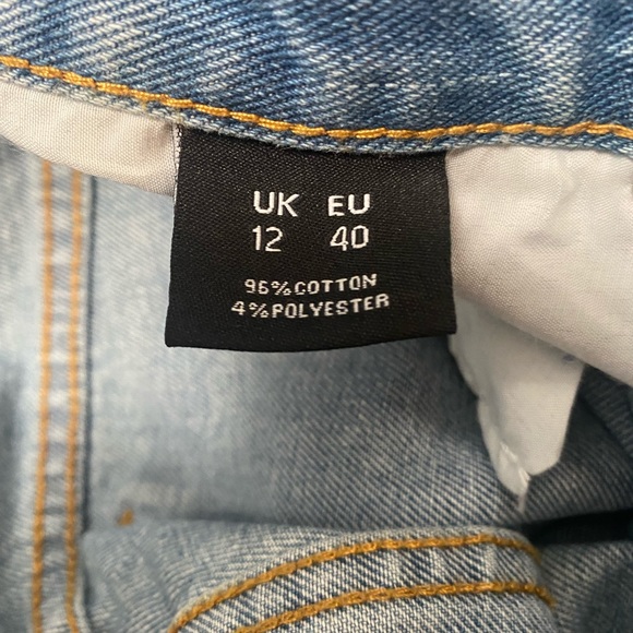 Nasty Gal school Day Distressed Jeans - Picture 9 of 14